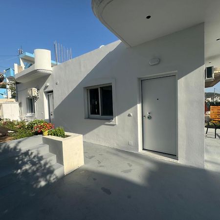 Sulozeqi Apartments Ksamil Dış mekan fotoğraf