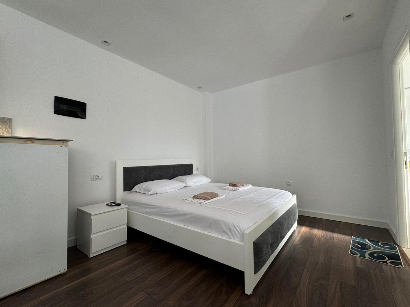 Sulozeqi Apartments Ksamil Dış mekan fotoğraf