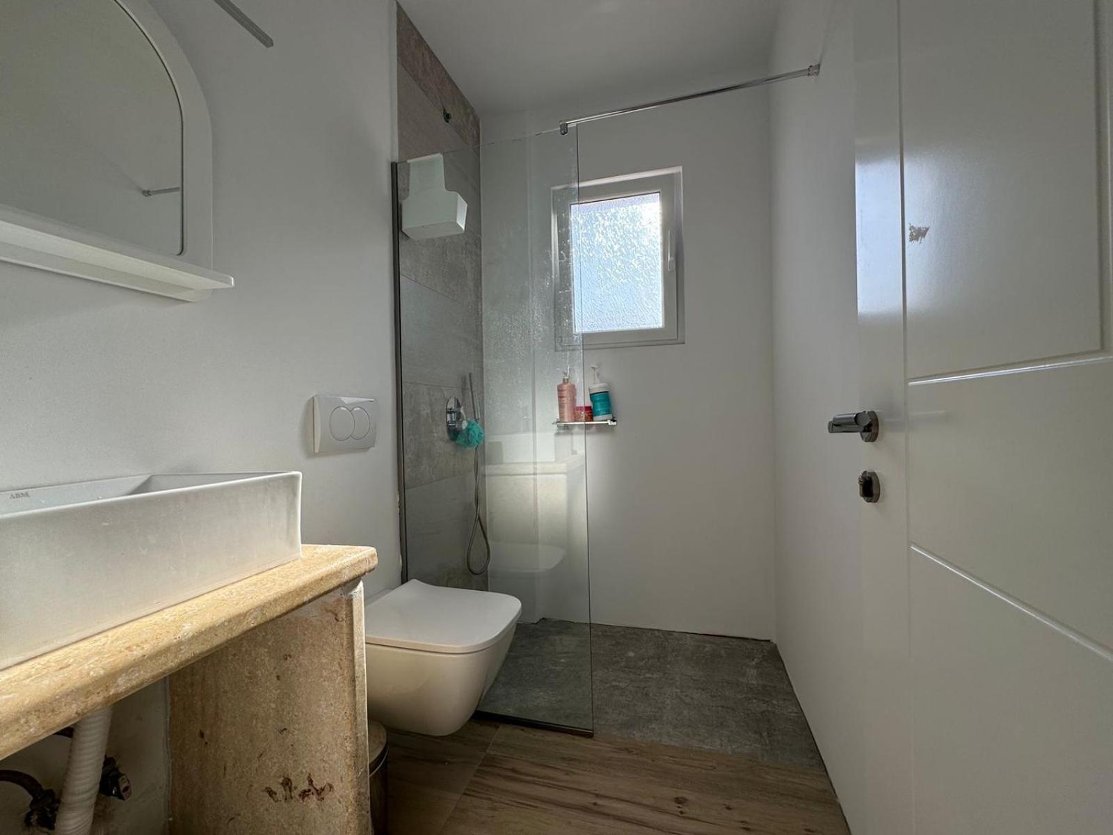 Sulozeqi Apartments Ksamil Dış mekan fotoğraf
