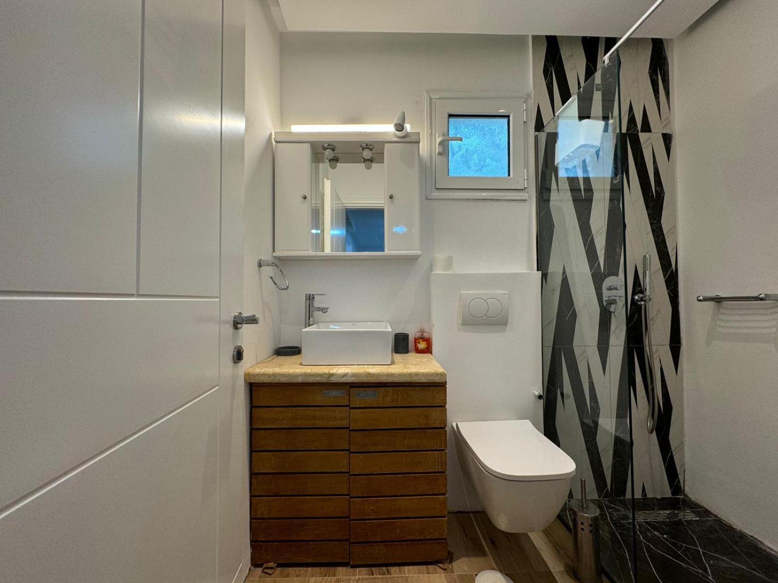 Sulozeqi Apartments Ksamil Dış mekan fotoğraf